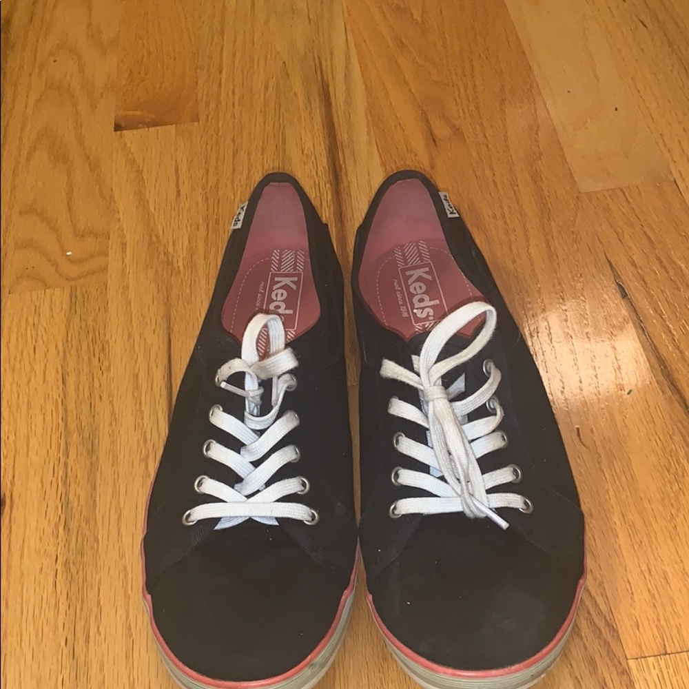 Keds black tennis shoes EUC size 10